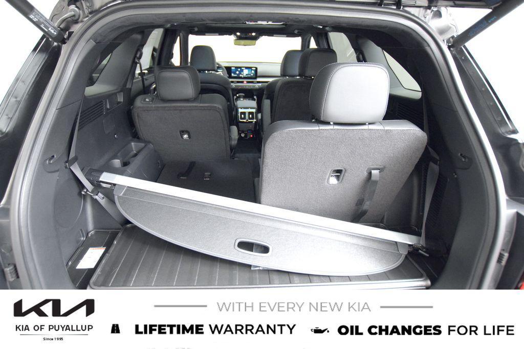 new 2025 Kia Sorento car, priced at $49,125