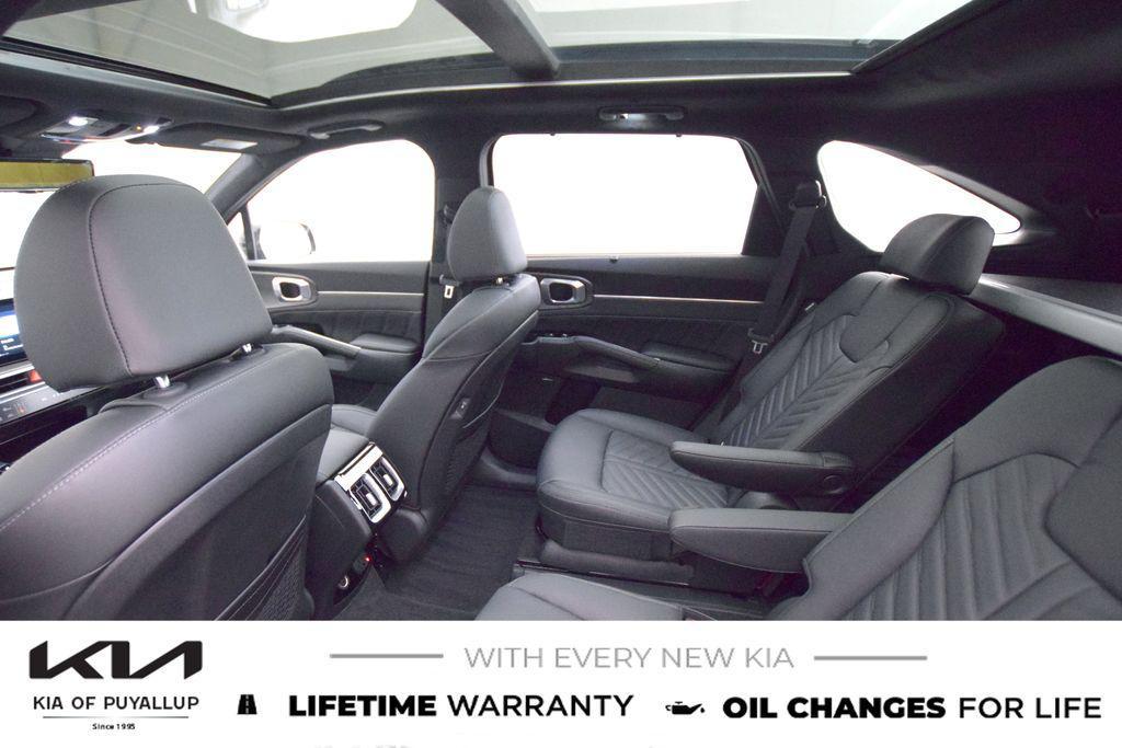 new 2025 Kia Sorento car, priced at $49,125
