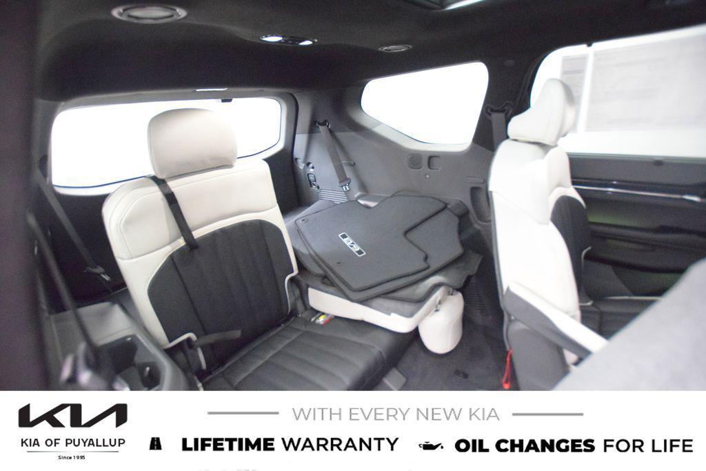 new 2026 Kia EV9 car, priced at $74,410