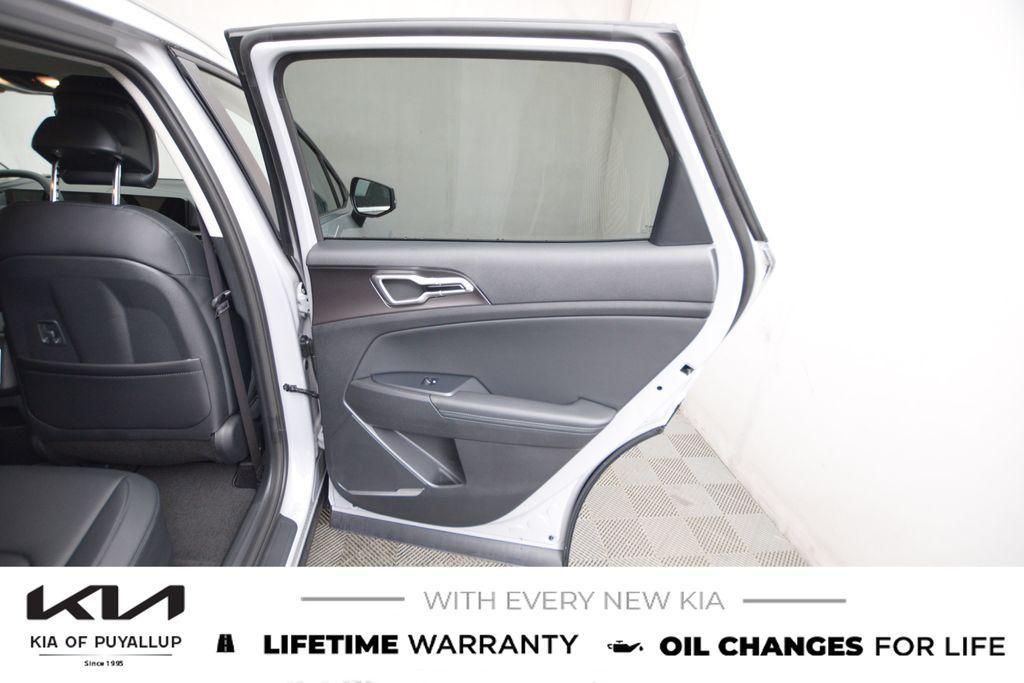 new 2026 Kia Sportage Hybrid car, priced at $35,920