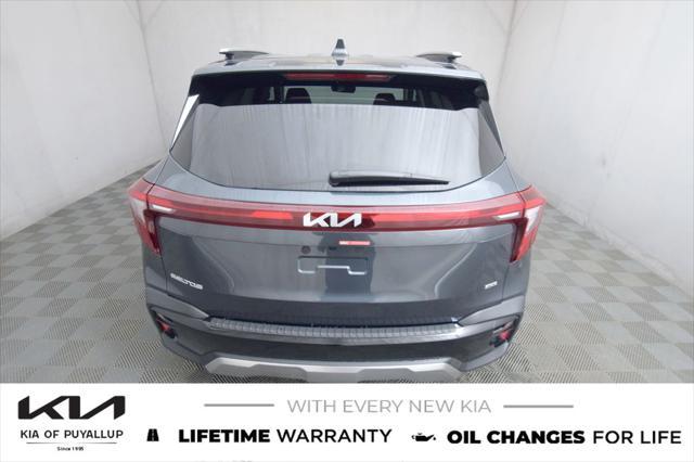 new 2025 Kia Seltos car, priced at $28,545