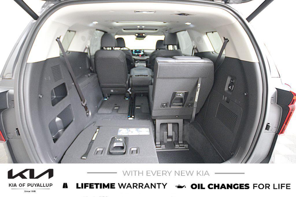 new 2026 Kia Carnival car, priced at $52,870