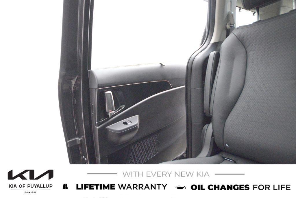 new 2026 Kia Carnival car, priced at $52,870