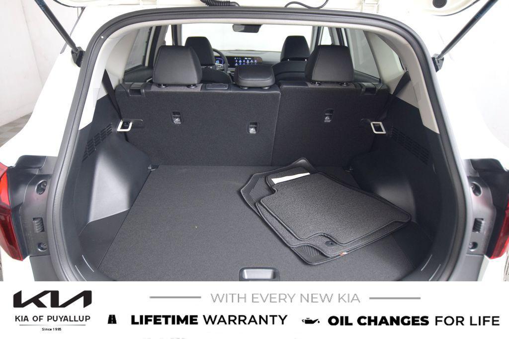 new 2026 Kia Seltos car, priced at $28,870