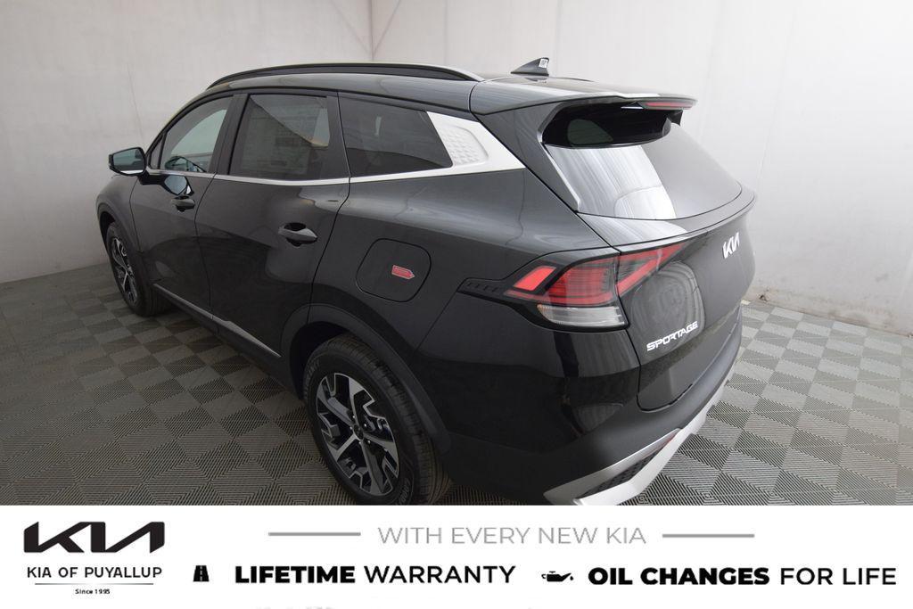 new 2025 Kia Sportage Hybrid car, priced at $35,950