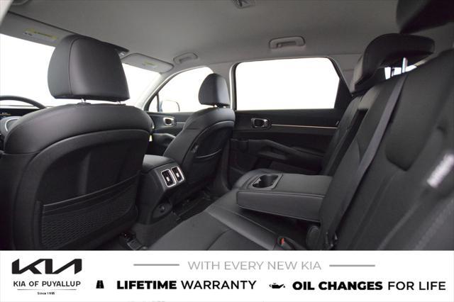 new 2025 Kia Sorento car, priced at $38,880