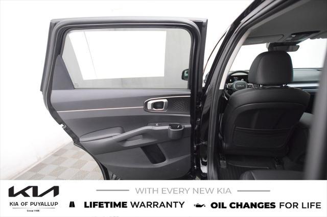 new 2025 Kia Sorento car, priced at $38,880