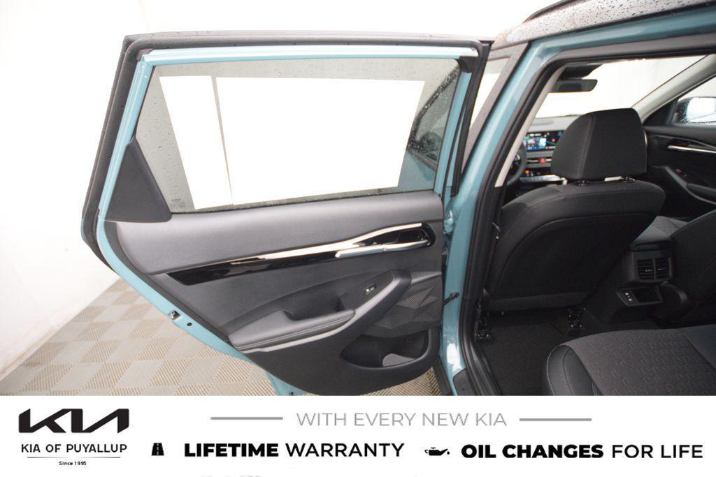 new 2026 Kia Seltos car, priced at $29,090