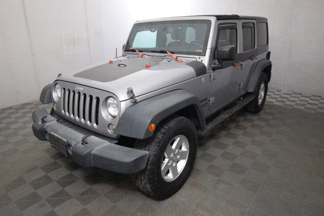 used 2015 Jeep Wrangler Unlimited car, priced at $19,998