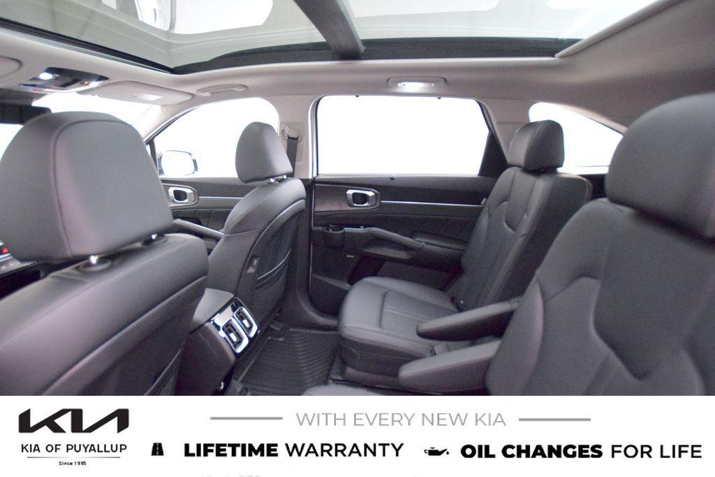 new 2026 Kia Sorento car, priced at $46,095