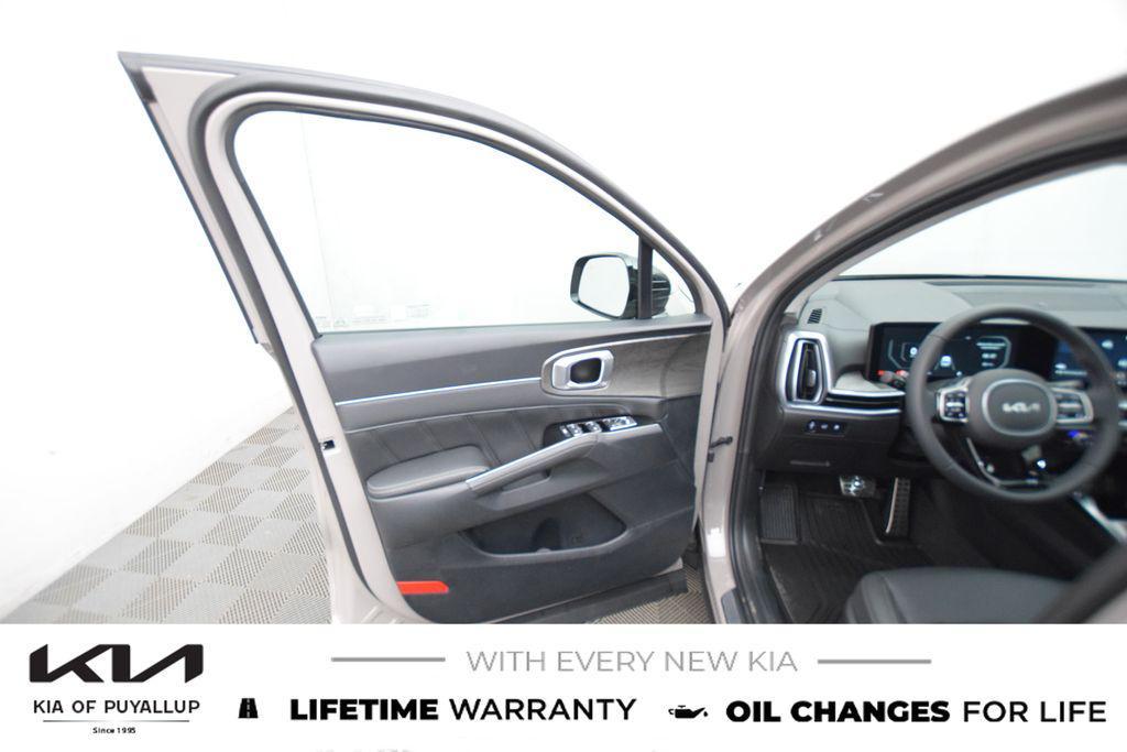 new 2025 Kia Sorento car, priced at $45,160