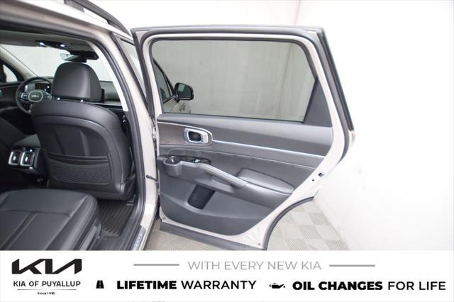 new 2025 Kia Sorento car, priced at $45,160