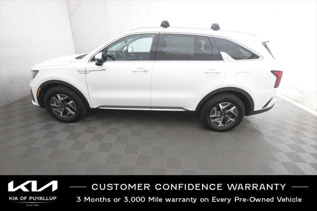 used 2022 Kia Sorento Hybrid car, priced at $29,998