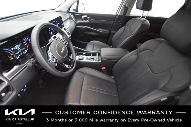 used 2022 Kia Sorento Hybrid car, priced at $29,998