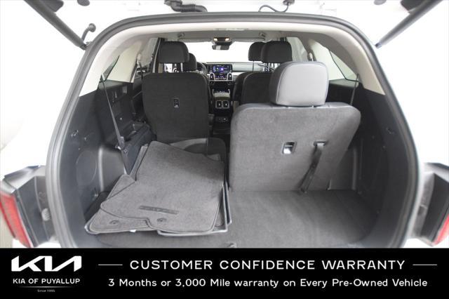 used 2022 Kia Sorento Hybrid car, priced at $29,998