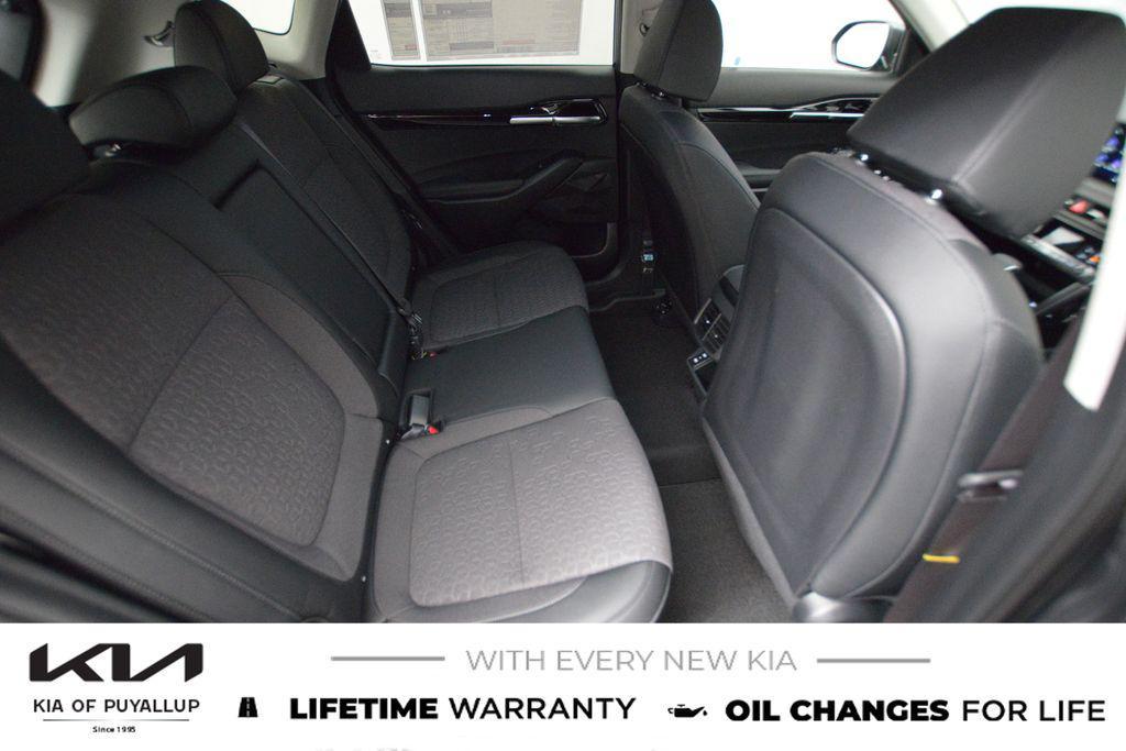 new 2026 Kia Seltos car, priced at $28,695