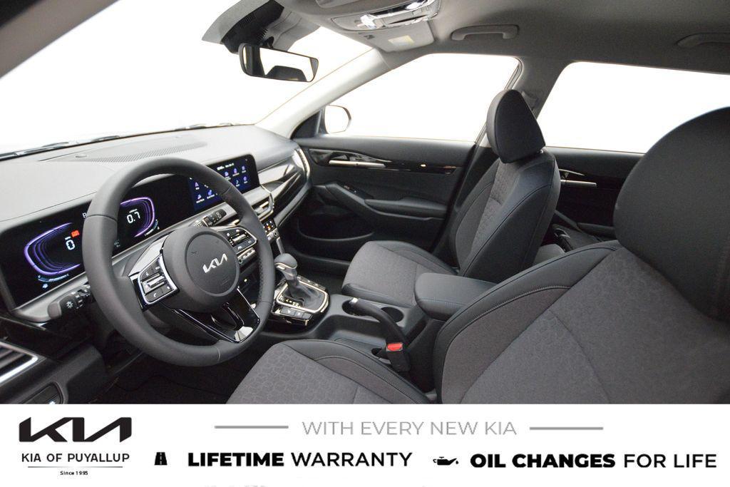 new 2026 Kia Seltos car, priced at $28,695