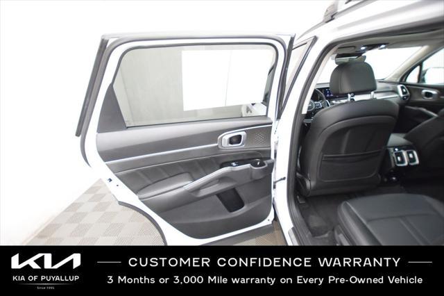 used 2022 Kia Sorento car, priced at $32,998
