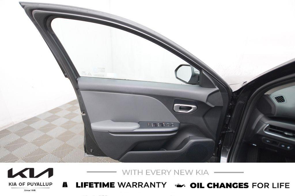 new 2025 Kia K4 car, priced at $24,185
