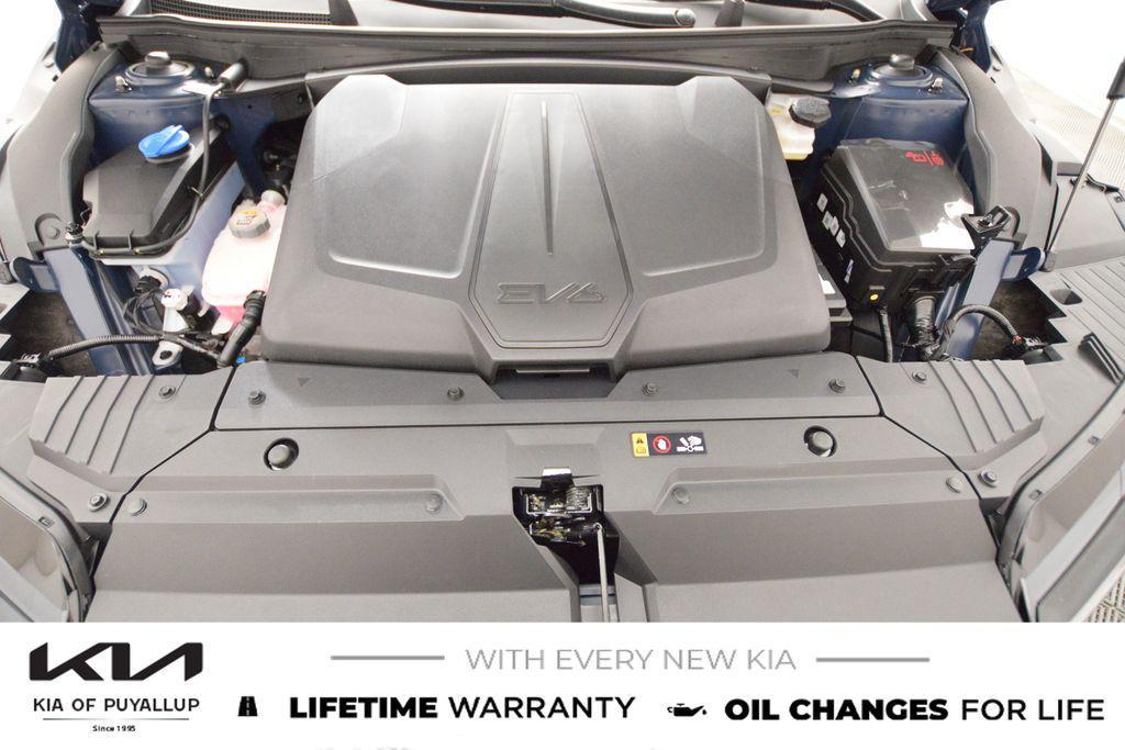 new 2025 Kia EV6 car, priced at $56,015