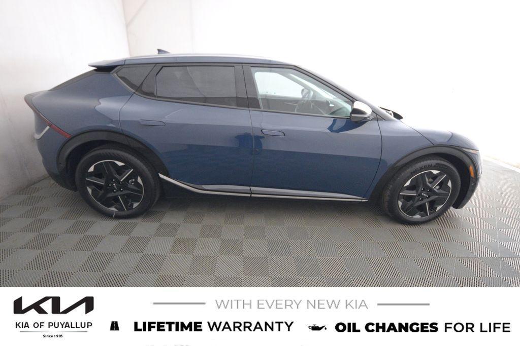 new 2025 Kia EV6 car, priced at $56,015