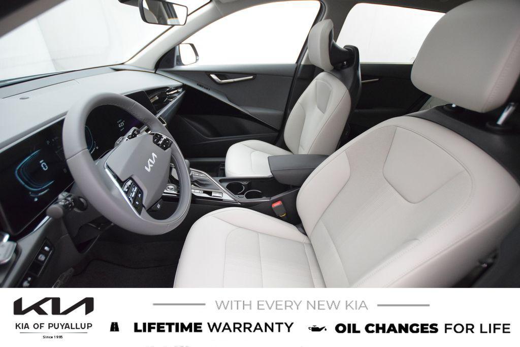 new 2025 Kia Niro car, priced at $33,810