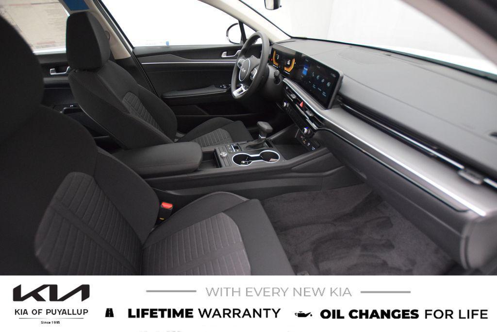 new 2026 Kia K5 car, priced at $27,995