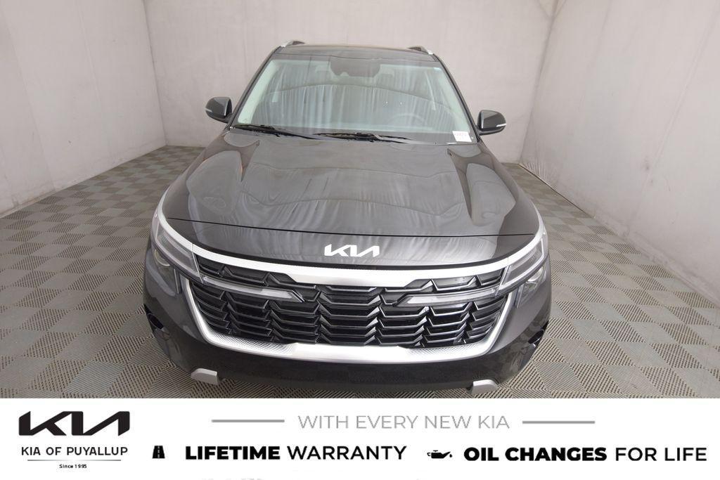 new 2026 Kia Seltos car, priced at $30,295