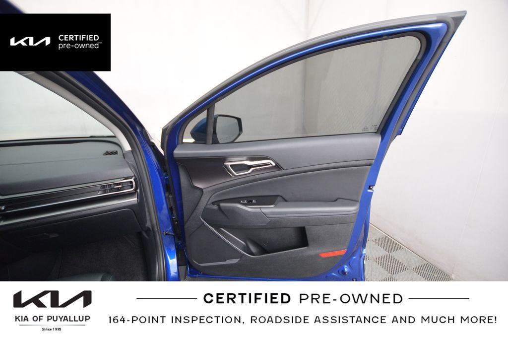 used 2025 Kia Sportage car, priced at $27,998