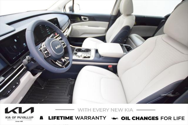new 2025 Kia Carnival Hybrid car, priced at $55,325