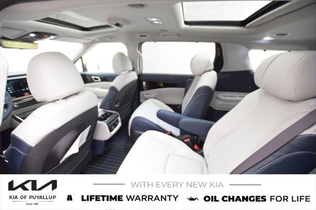 new 2025 Kia Carnival Hybrid car, priced at $55,325