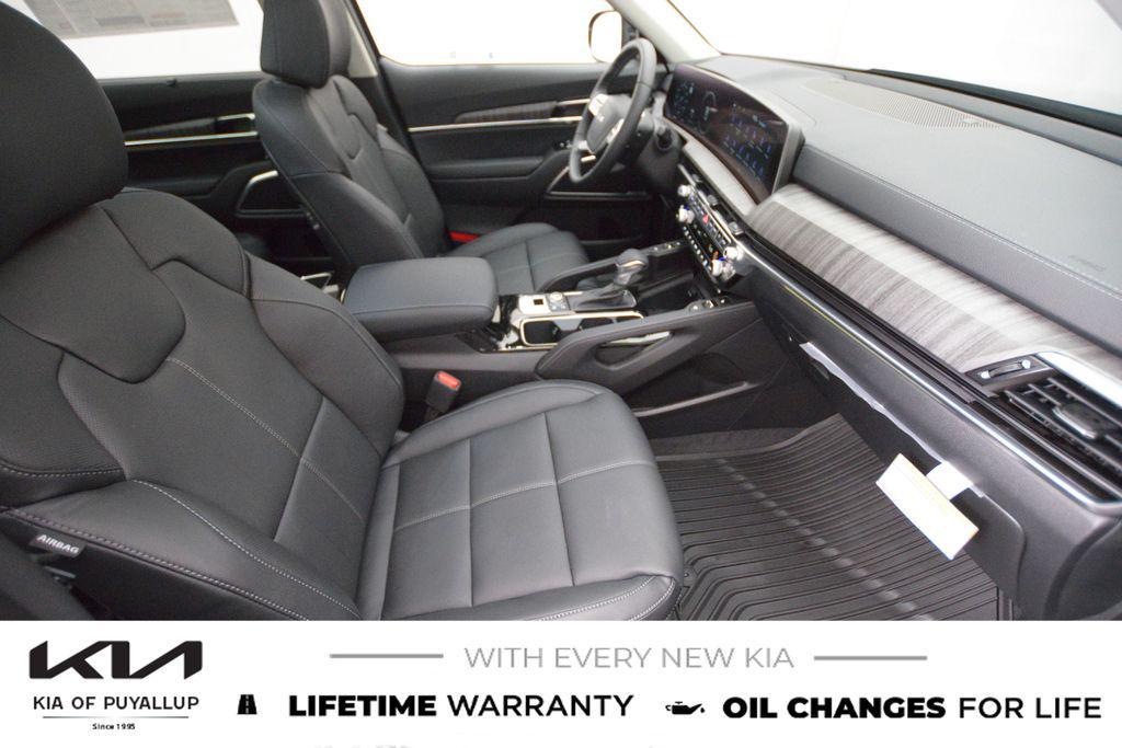 new 2025 Kia Telluride car, priced at $50,710