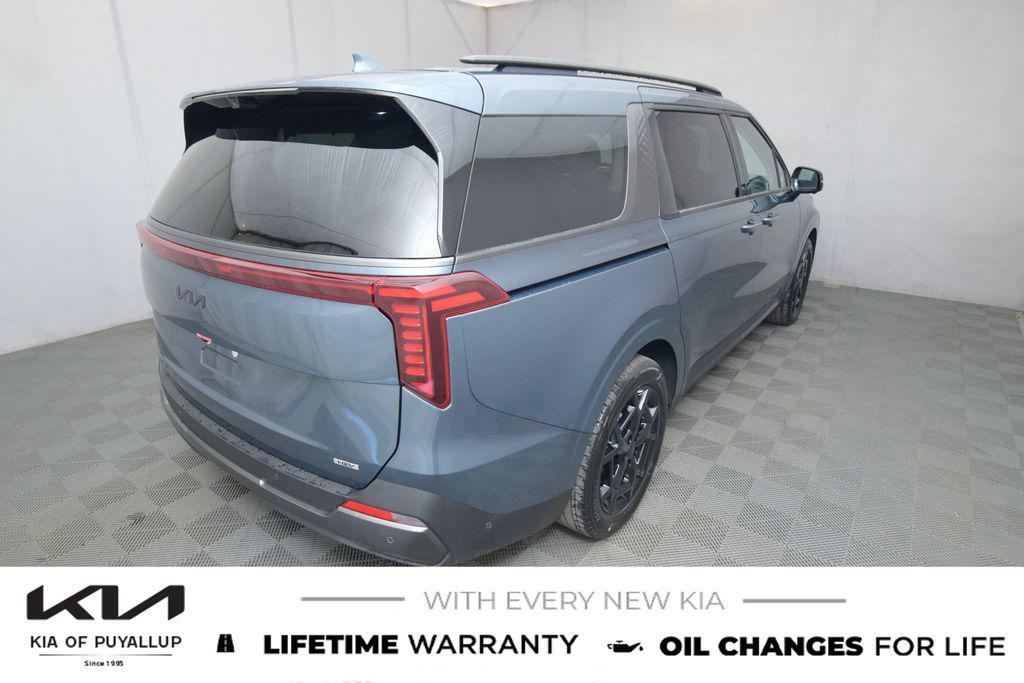 new 2025 Kia Carnival Hybrid car, priced at $57,765