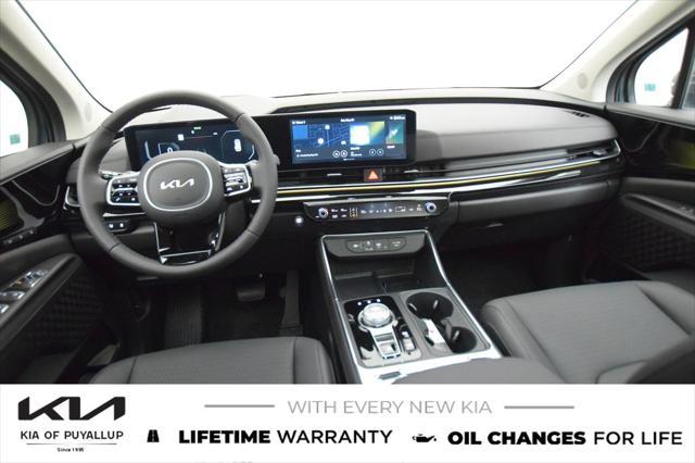 new 2025 Kia Carnival Hybrid car, priced at $57,765