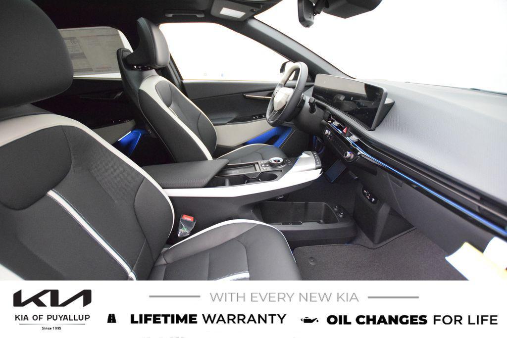 new 2025 Kia EV6 car, priced at $61,075