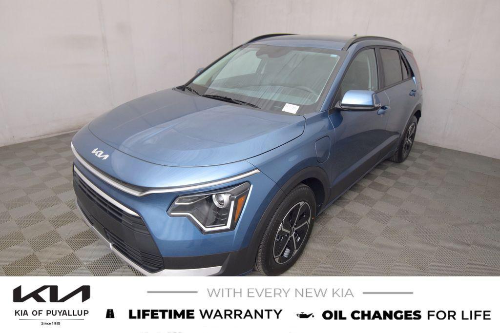 new 2025 Kia Niro Plug-In Hybrid car, priced at $36,660
