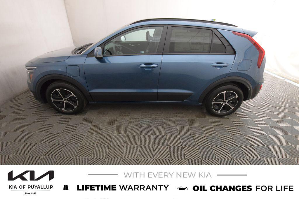 new 2025 Kia Niro Plug-In Hybrid car, priced at $36,660