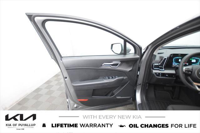 new 2025 Kia Sportage Hybrid car, priced at $32,330