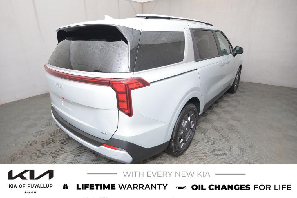 new 2026 Kia Carnival Hybrid car, priced at $45,385