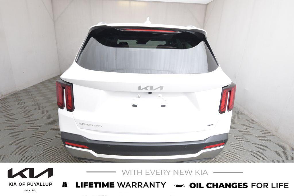 new 2026 Kia Sorento car, priced at $42,325