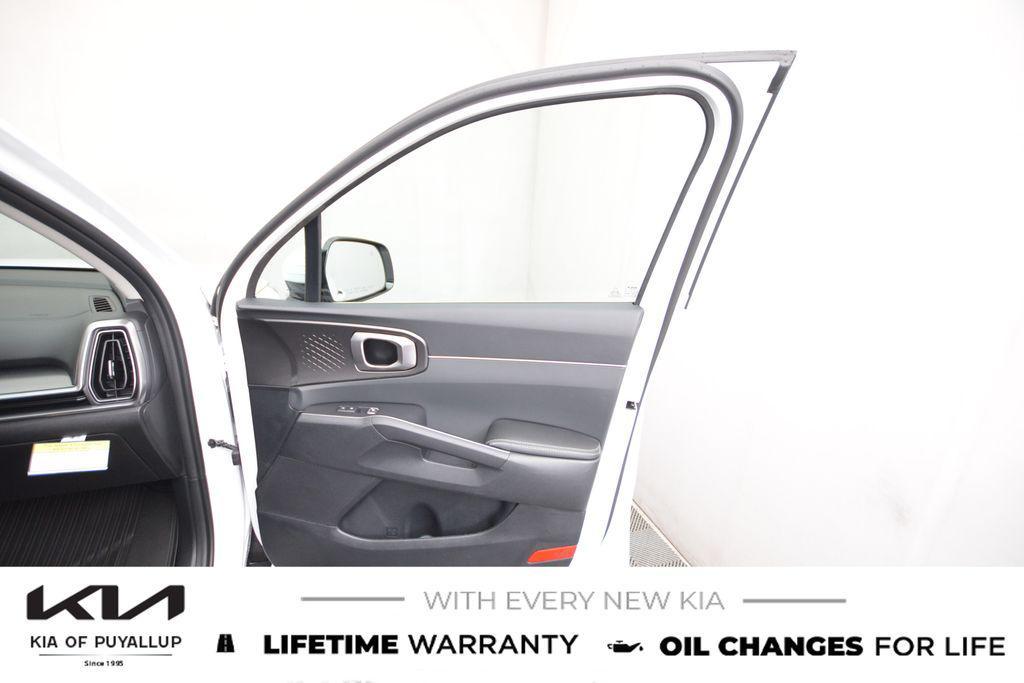 new 2026 Kia Sorento car, priced at $42,325