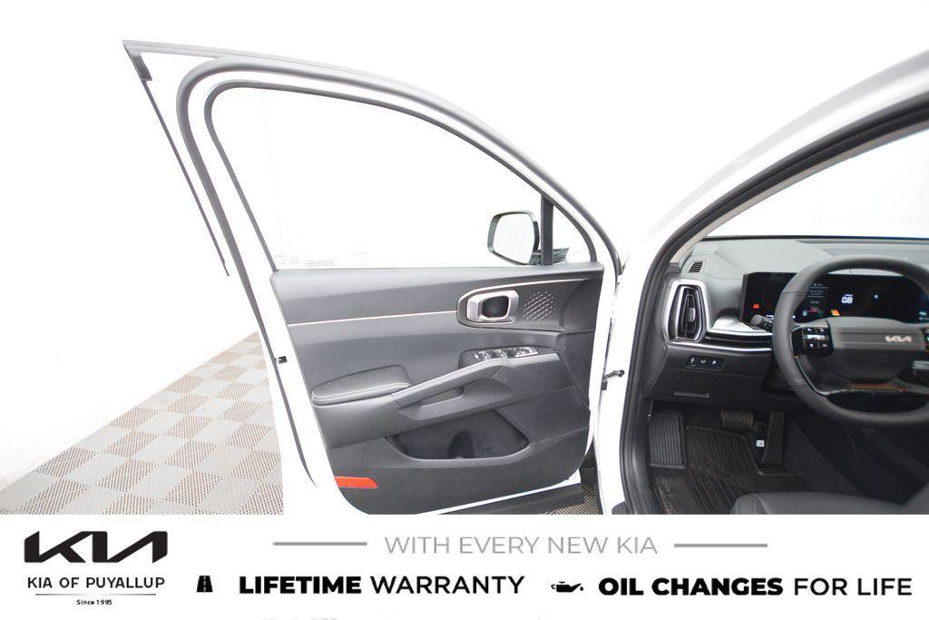 new 2026 Kia Sorento car, priced at $42,325