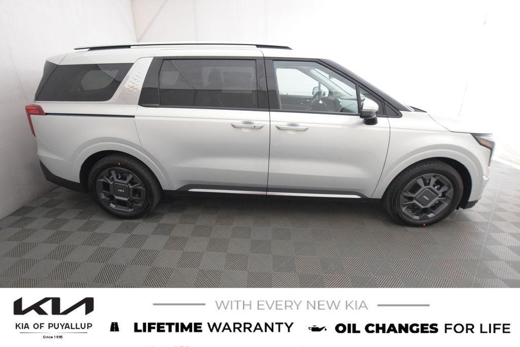 new 2026 Kia Carnival car, priced at $48,285