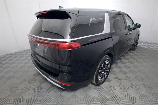 new 2024 Kia Carnival car, priced at $41,270