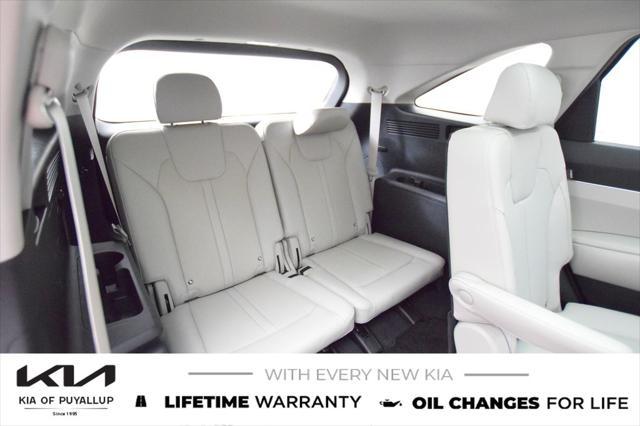 new 2025 Kia Sorento car, priced at $42,530