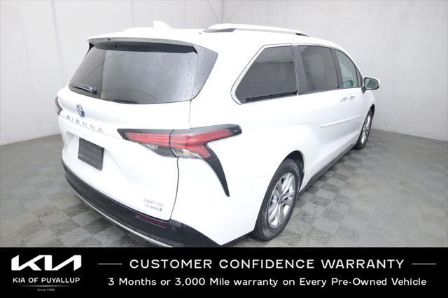 used 2022 Toyota Sienna car, priced at $49,998