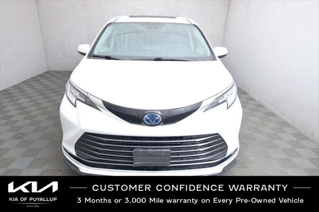 used 2022 Toyota Sienna car, priced at $49,998