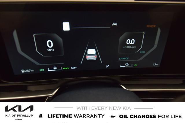 new 2025 Kia Carnival Hybrid car, priced at $54,830