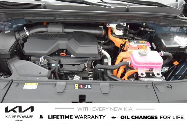 new 2025 Kia Carnival Hybrid car, priced at $54,980