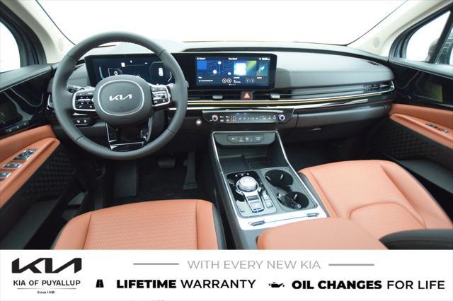 new 2025 Kia Carnival Hybrid car, priced at $54,980